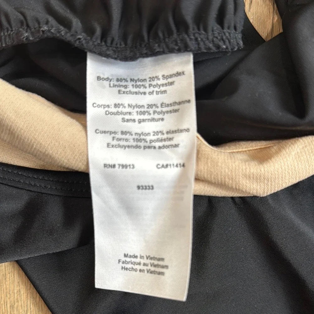 BEACH BUMP™ RUFFLE FRONT ONE SHOULDER MATERNITY SWIMSUIT UPF 50+ SIZE SMALL - Picture 6 of 7